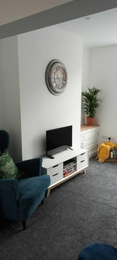 Rydal House 2 Bedroom House With Upstairs Bathroom Ньютон-ле-Віллоуз Екстер'єр фото