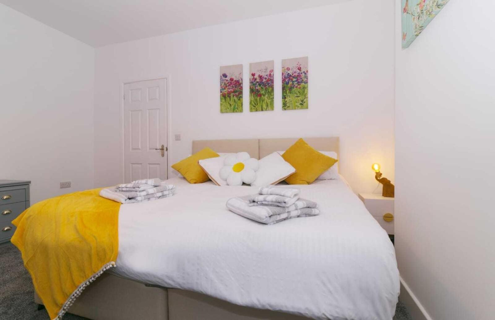 Rydal House 2 Bedroom House With Upstairs Bathroom Ньютон-ле-Віллоуз Номер фото